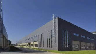 Modern calculator factory in China with OEM and custom production lines