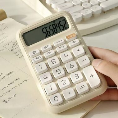 Convenient Desktop Calculator for Accounting and Finance